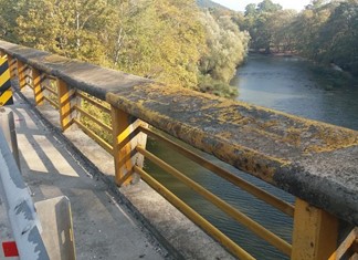 Η γέφυρα Τεμπών και οι τουρίστες