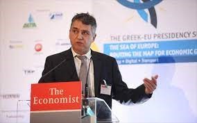 Πρόεδρος από το πανεπιστήμιο Θεσσαλίας