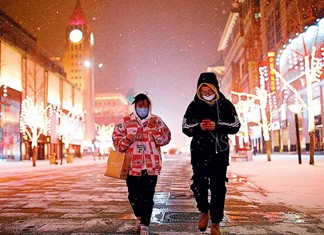 Αβεβαιότητα για τη διεθνή οικονομία προκαλεί ο κορωνοϊός