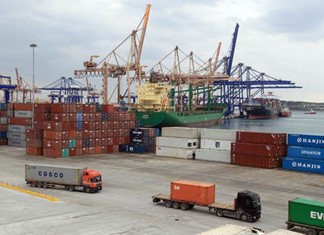 Στα ύψη τα μεταφορικά - Φόβοι για ελλείψεις στην αγορά