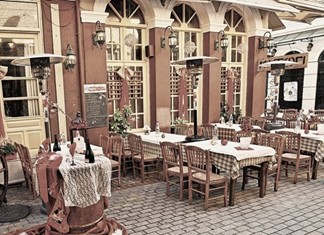 Τρίκαλα: Ο Παπαστεργίου μειώνει τα τέλη των τραπεζοκαθισμάτων