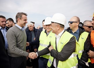 Ο Κυριάκος Μητσοτάκης στο εργοτάξιο του βόρειου Ε65