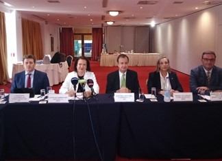 Η Βιομηχανία εισπράττει την αλλαγή του κλίματος