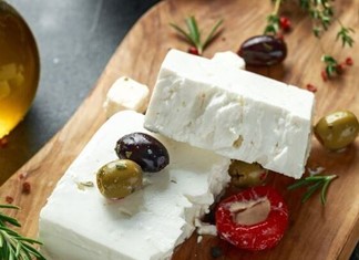 Γερμανική εταιρεία αναζητά ελιές, τυριά και όσπρια από την Ελλάδα 
