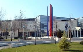 Οι θησαυροί τέχνης της Alpha Bank στη Λάρισα