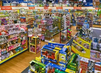 Jumbo και Μουστάκας σήκωσαν τα χέρια στο e-shop