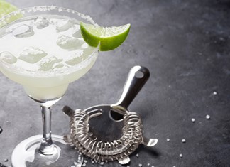 Ακόμη 7 αλκοολούχα για την Mantis των θεσσαλών