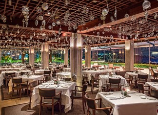 Μεγάλη η ζημιά στην εστίαση - βροχή οι ακυρώσεις