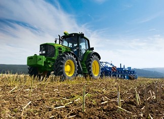 955 Θεσσαλοί αγρότες εντάσσονται στα νέα Σχέδια Βελτίωσης