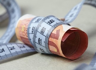 Αlpha Bank: Εξαντλείται η φοροδοτική ικανότητα των Ελλήνων