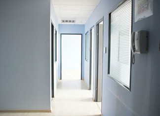 Πουλήθηκαν ηλεκτρονικά τα πρώτα τρία ακίνητα στη Θεσσαλία από την Τράπεζα Πειραιώς