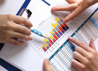 "Aλλεργία" στις συγχωνεύσεις έχουν οι μικρομεσαίες επιχειρήσεις