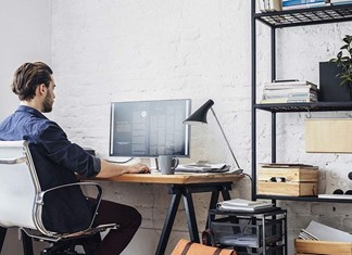 Παρατείνεται η τηλεργασία σε επιχειρήσεις και δημόσιο