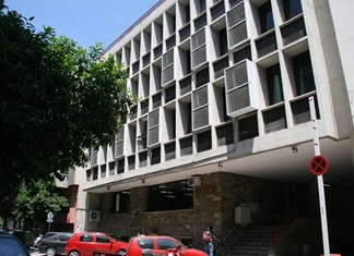 Με άμεση κατάσχεση για οφειλές 11 εκ. ευρώ απειλεί την ΔΕΥΑΜΒ τεχνική εταιρεία