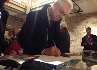 «Πως είστε κύριε…Ρέντσι»!