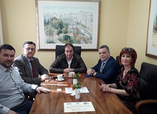 Το Επιμελητήριο Λάρισας επισκέφτηκε η περιφερειακή διοίκηση της Πειραιώς στη Θεσσαλία