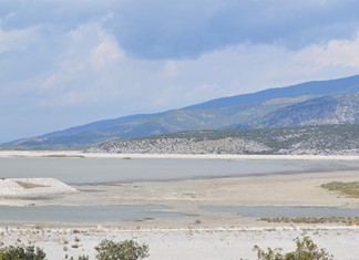 Τι συμβαίνει με την Κάρλα;