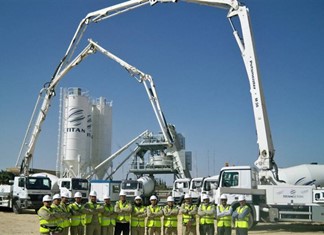 Στο ναδίρ το τσιμέντο - εθελουσία στον ΤΙΤΑΝΑ