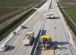 Ε65: Ζημιές στο οδόστρωμα πριν καν δοθεί στην κυκλοφορία