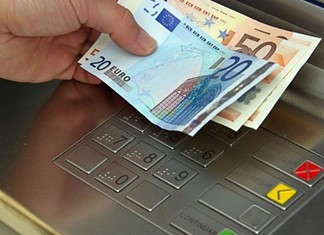 Σήμερα αναμένεται η χαλάρωση των capital controls