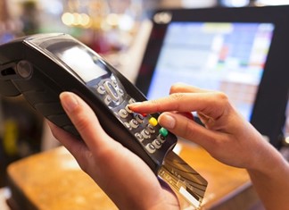 Αργός θάνατος για τα καταστήματα η χρήση POS χωρίς ακατάσχετο