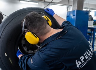 Βάση συντήρησης αεροσκαφών στη Νέα Αγχίαλο