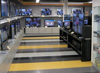 Αύξηση σε κινητά και τηλεοράσεις λόγω Airbnb και μουντιάλ