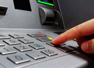 Στις 5.000 η ανάληψη μετρητών