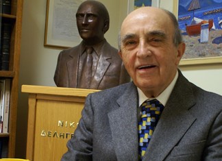 Που βρήκε το 1,3 εκ. ευρώ (αναρωτιούνται οι αδαείς)