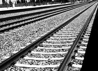 Τσίπρας για ηλεκτροκίνηση στο Αθήνα - Λάρισα- Θεσσαλονίκη