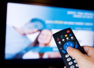 Μειώνεται στο 5% από 20% ο φόρος για τις τηλεοπτικές διαφημίσεις