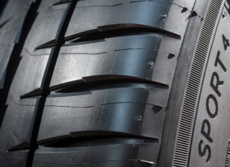 Στα 245 εκ. ευρώ ο τζίρος των ελαστικών