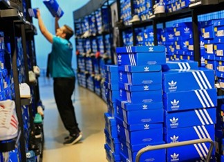 Η Adidas «σκόνταψε» κυνηγώντας τη Nike