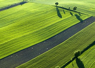 Τρία υπό σύσταση αγροτικά ταμεία για μόχλευση 2,2 δισ. μέχρι το 2020