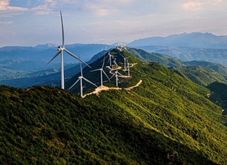 Ρεκόρ επενδύσεων σε ΑΠΕ, ξεπέρασαν τα 380 δισ. δολ.