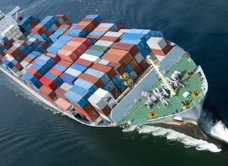 Σε «τρικυμία» οι ελληνικές ναυτιλιακές από τον αποκλεισμό του Κατάρ