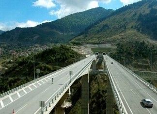 Είκοσι όμιλοι ενδιαφέρονται για την εκμετάλλευση της Εγνατίας Οδού 