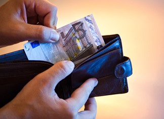 ΕΛΣΤΑΤ: "Βλέπει" οριακή αύξηση στο εισόδημα των νοικοκυριών...