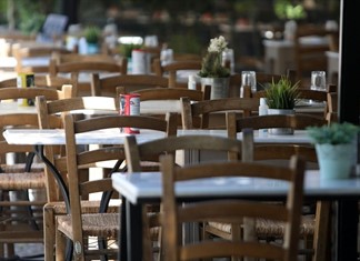 Πτώση της εστίασης κατά το πρώτο εξάμηνο του 2025