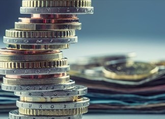 Κατασχέσεις και ρυθμίσεις στέγνωσαν την αγορά