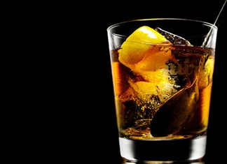 Θύμα της κρίσης και το αλκοόλ