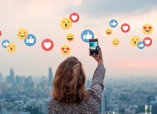 «Χρυσές» αναρτήσεις και μαύρο χρήμα στα Social