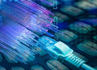 Η είσοδος της ΔΕΗ ενέτεινε τον ανταγωνισμό για γρήγορο Ίντερνετ