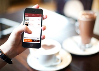 Νέος τρόπος για γρήγορη και δωρεάν μεταφορά χρημάτων από τις τράπεζες μέσω κινητού