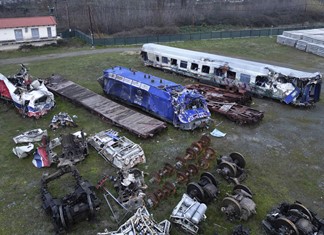 Εισαγγελέας για λαρισαϊκή εταιρεία γερανών