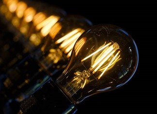 Ηλεκτροσόκ, παρά την επιδότηση του ηλεκτρικού ρεύματος