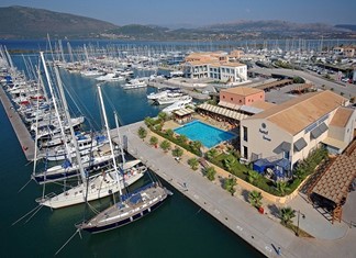 Φρένο στις παράνομες ναυλώσεις επαγγελματικών σκαφών