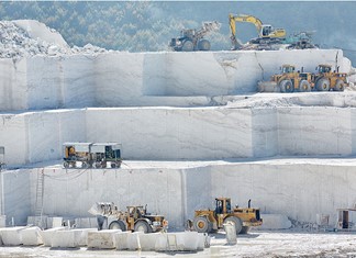 Οι Ιταλοί "απογείωσαν" το Ελληνικό μάρμαρο
