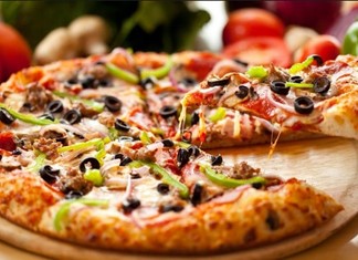 O... πόλεμος της πίτσας και τα μερίδια αγοράς