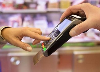 Εντυπωσιακή αύξηση της χρήσης του πλαστικού χρήματος στην Ελλάδα